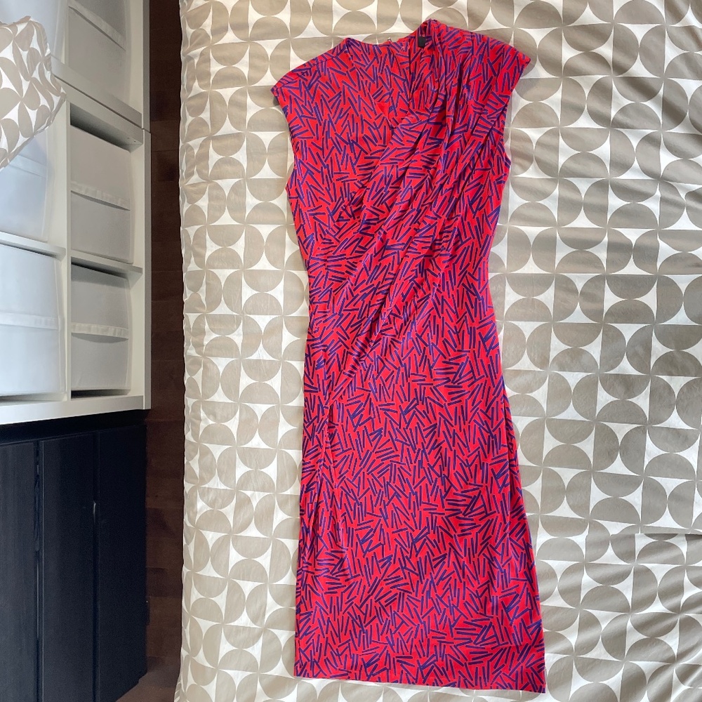Short sleeve dress